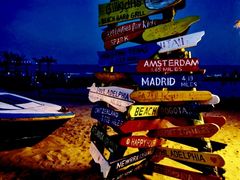 -北戴河碧螺塔海上酒吧公园