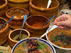 -云阿蛮云南生烫牛肉米线(奉贤路店)