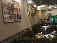 大堂-地锅公社·现炒地锅鸡·地锅鱼·夜宵(罗锦路店)