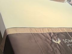 -穗宝床垫(维亚国际广场店)