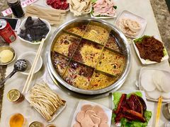 -朱氏胖子烂火锅(洪崖洞店)