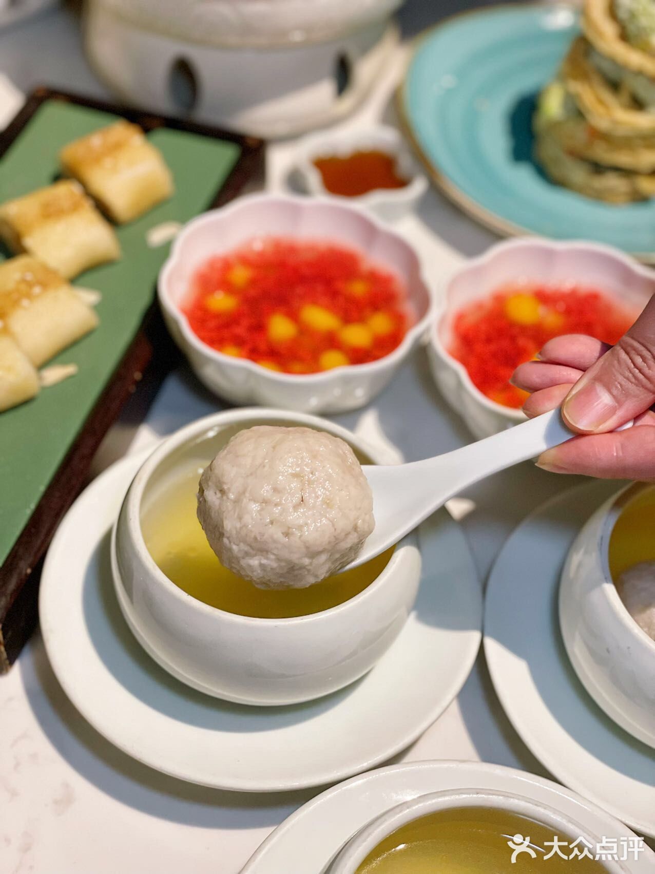 南京路步行街上的美味淮扬菜馆