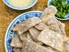 老北京炸灌肠-门框胡同百年卤煮(新街口店)