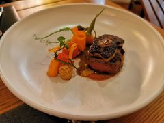 澳洲安格斯嫩牛柳和香煎鹅肝配蔬-at cafe 意大利餐厅(集美店)