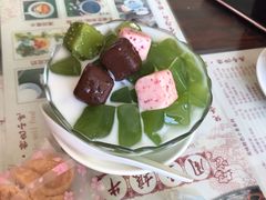翡翠凉粉-周大娘牛乳(旧寨古村总店)