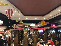 -四海一家自助餐(益田假日广场店)