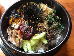 传统石锅拌饭-7年8班朝鲜族非遗美食(三钢里店)