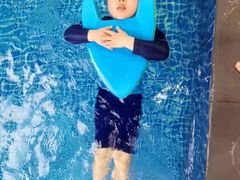 -蓝旗亲子游泳(范湖万达广场店)