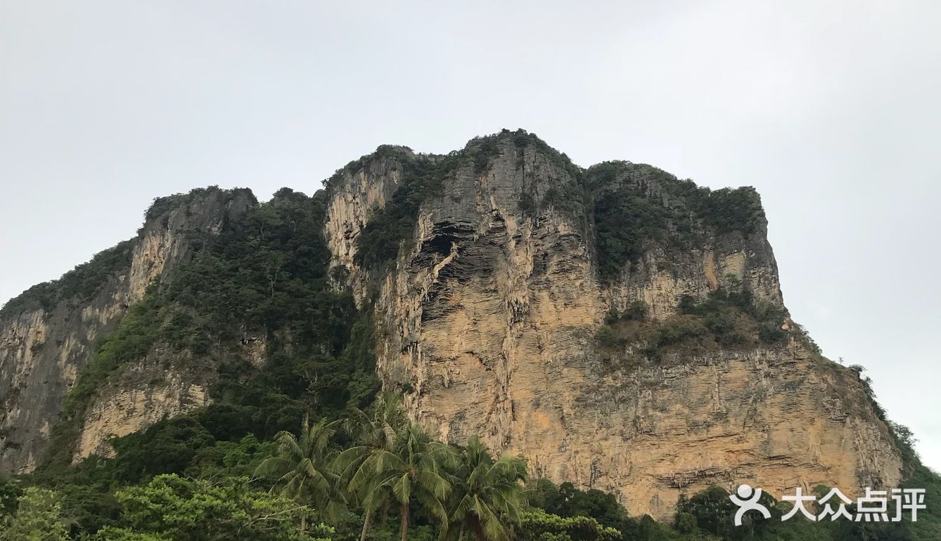 位于泰国甲米的奥南海滩，距离我们酒店十多分钟