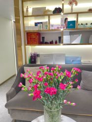 -MIDA蜜哒•科技逆龄美肤连锁