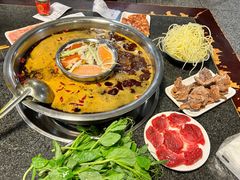 -邓莽子老火锅(中兴路总店)