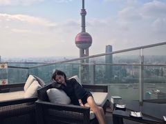 -FLAIR顶层餐厅酒吧(浦东丽思卡尔顿酒店)