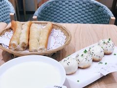 -弄堂咪道-饭香·面香·馄饨香(汇锦广场店)