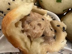 特色生煎-三两春(浦三路店)