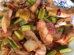 -公寓家常菜馆(海军博物馆店)
