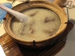 -新大咀港式茶餐厅(宝山万达店)