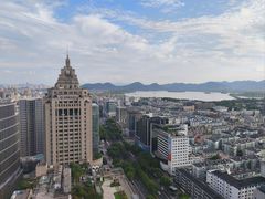 -Hi City·城市之巅