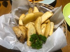 -JINNS锦时 steak&pizza(浸信会礼拜堂旧址店)