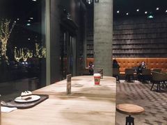 大堂-星巴克臻选(湖滨道店)