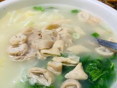 -茅屋大酒店