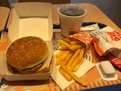 -汉堡王(上海缤谷一期店)