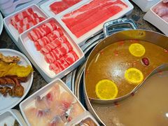 -来龍儿鲜切牛肉自助老火锅