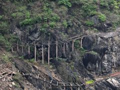 -汉中石门栈道景区