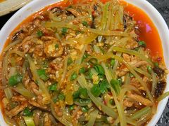 -万重锦·人文川菜馆(骡马市店)