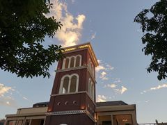-王府井奥莱临潼小镇(临潼店)