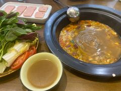 -菌乡缘·野生菌蒸汽鱼火锅(江边夜市店)