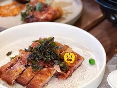 花茶香薰甜皮鸭-渔语鱼新川菜Bistro(万象天地店)