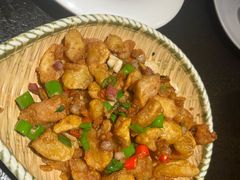 -万重锦·人文川菜馆(骡马市店)