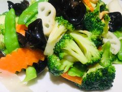 -大胡同天津菜·海肠捞饭·津门皮皮虾锅贴一绝(西姜井店)