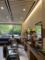 -MARTIN'S BARBER SHOP男士理发馆