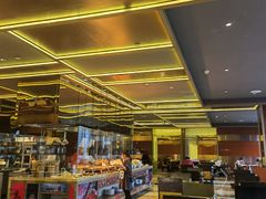 -大中华希尔顿酒店-念自助餐·嗨啤·小龙虾
