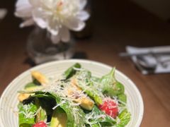 小菠菜牛油果沙拉-YUAN·䬧