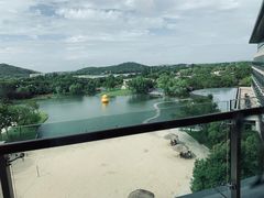 -上海佘山世茂艾美酒店