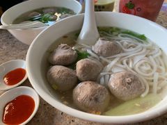 -老四家黄东明牛肉丸