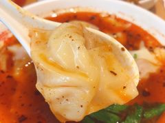 红油龙抄手-蓉李记成都名小吃(武汉菱角湖万达店)