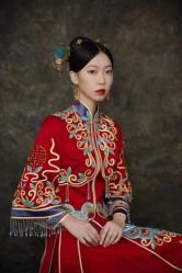 -Lady  Jane高端婚纱礼服馆