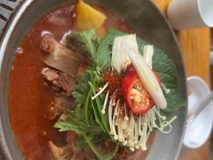 -喇喇排骨火锅·传统韩式脊骨汤(望京西园总店)