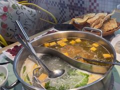 -花田煮鲜牛肉火锅(钟楼众汇店)