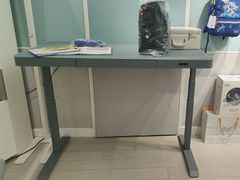 -康朴乐儿童学习桌椅(蓝色港湾店)