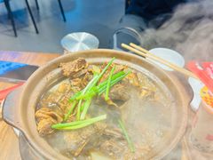-阿润打边炉·鲜切鸡煲(华漕店)