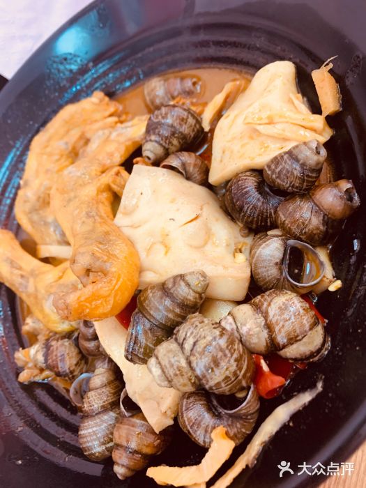 粉探营螺蛳粉(长宁龙之梦店)螺蛳鸭脚煲图片