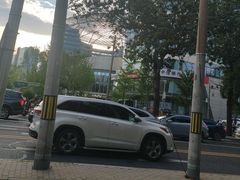 -巴奴毛肚火锅(京西大悦城店)