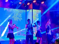 -9527星耀烧烤音乐酒馆