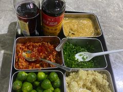 -四川小胡子海鲜(丁村万人海鲜广场店)