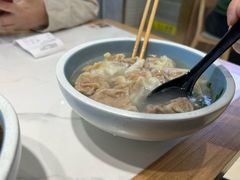 -老新隆牛肉锅贴(新街口店)