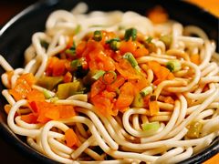 热干面-莲餐厅·湖北菜·潜江小龙虾店(愚园路店)